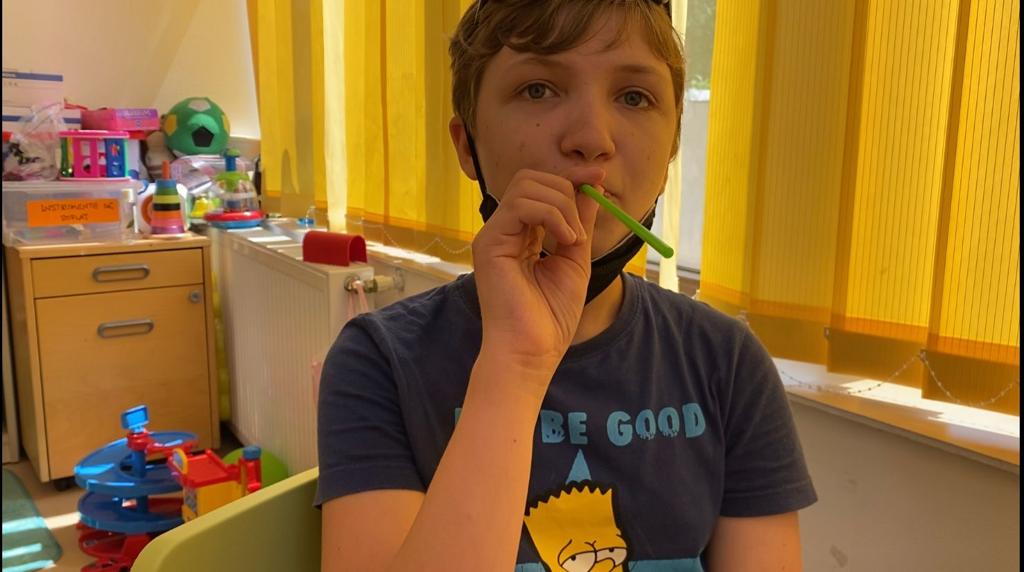 helpAutism ce este apraxia simptome
