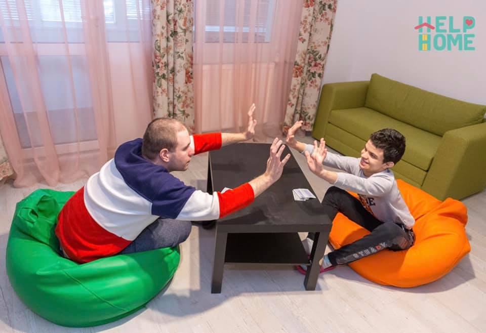 HelpHome Catalin si Ionut